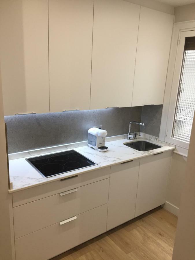 Apartamento Tiboli Con Parking Gratuito Билбао Екстериор снимка